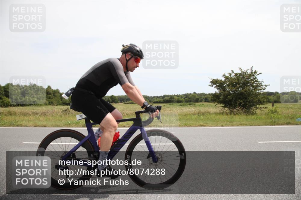 22.06.2025 - Viking Triathlon Yannick Fuchs http://msf.ph/oto/8074288 22.06.2025 13:01:09 Radfahren 163, 275 meine-sportfotos.de