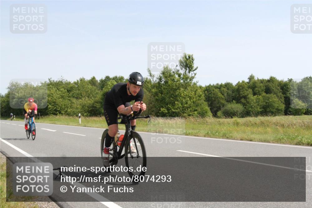 22.06.2025 - Viking Triathlon Yannick Fuchs http://msf.ph/oto/8074293 22.06.2025 11:20:18 Radfahren 38, 113, 158, 554 meine-sportfotos.de