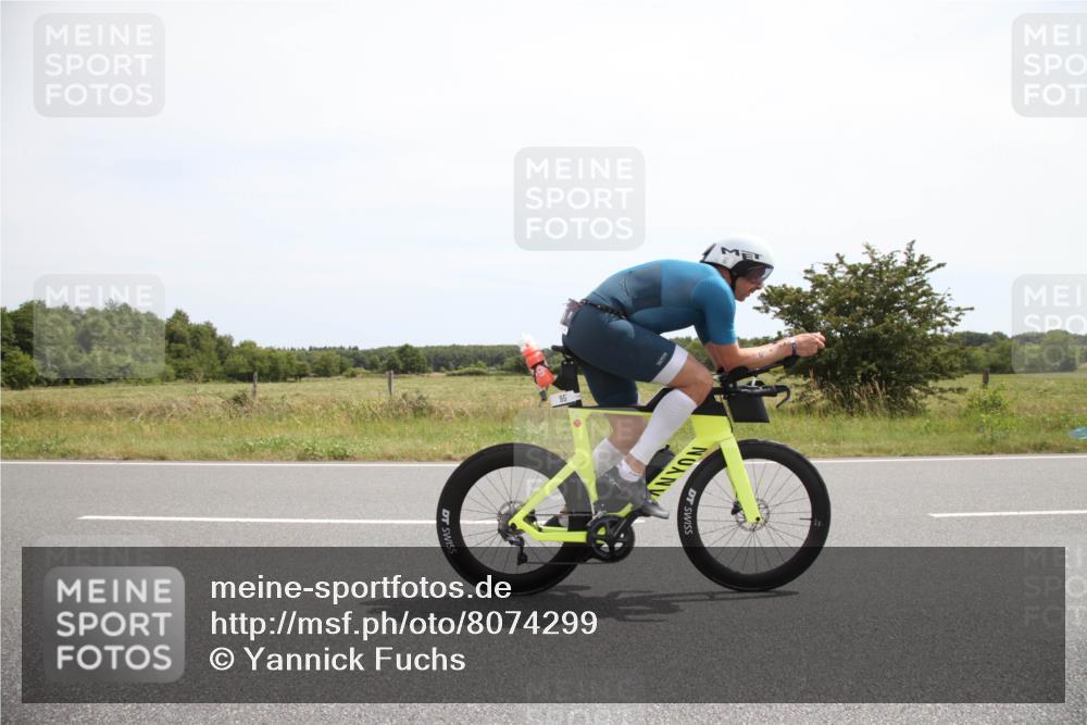 22.06.2025 - Viking Triathlon Yannick Fuchs http://msf.ph/oto/8074299 22.06.2025 13:01:36 Radfahren 95, 463 meine-sportfotos.de
