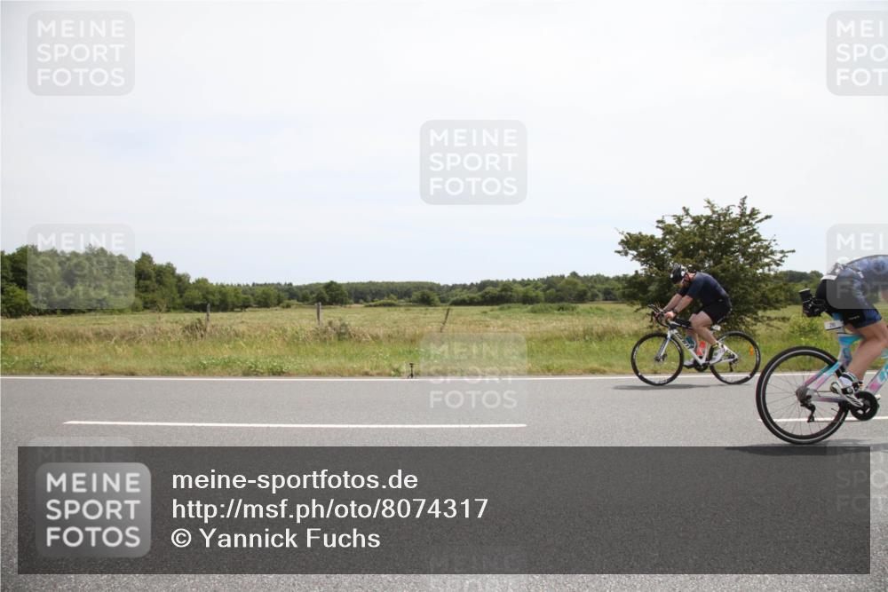 22.06.2025 - Viking Triathlon Yannick Fuchs http://msf.ph/oto/8074317 22.06.2025 13:01:55 Radfahren 210, 402, 466, 643 meine-sportfotos.de