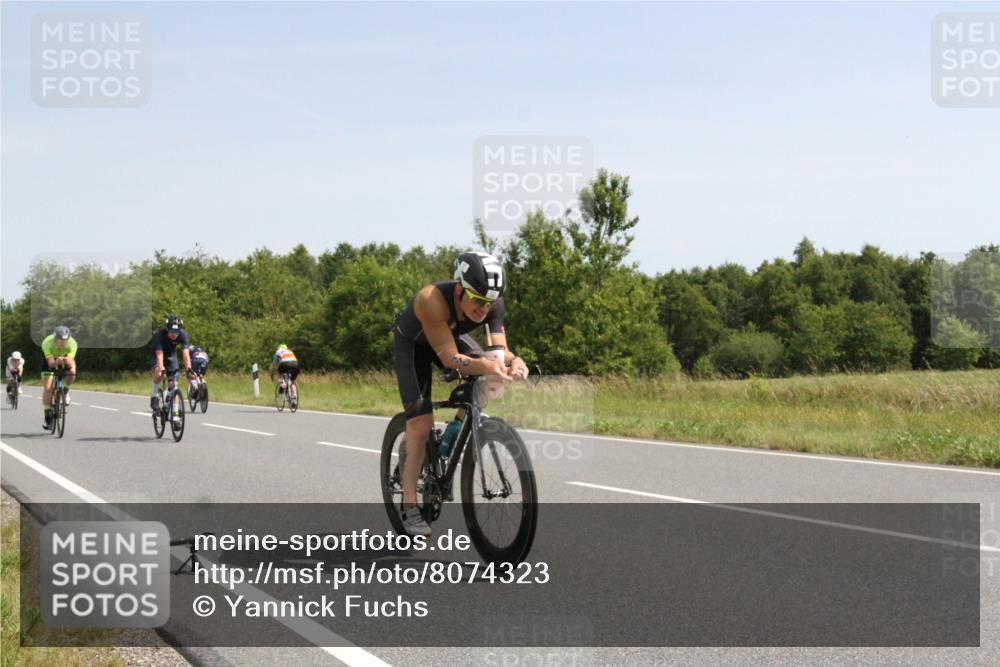 22.06.2025 - Viking Triathlon Yannick Fuchs http://msf.ph/oto/8074323 22.06.2025 11:21:15 Radfahren 19, 146, 162, 170, 201, 208, 377, 382, 388, 395, 407, 481, 507, 557, 656 meine-sportfotos.de