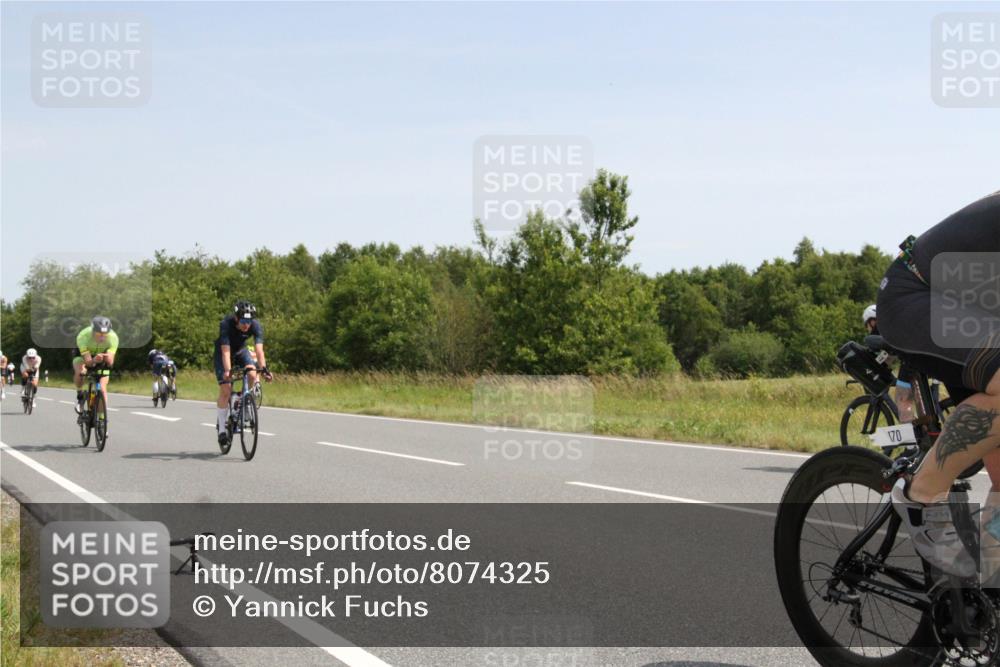 22.06.2025 - Viking Triathlon Yannick Fuchs http://msf.ph/oto/8074325 22.06.2025 11:21:15 Radfahren 19, 146, 162, 170, 201, 208, 377, 382, 388, 395, 407, 481, 507, 557, 656 meine-sportfotos.de