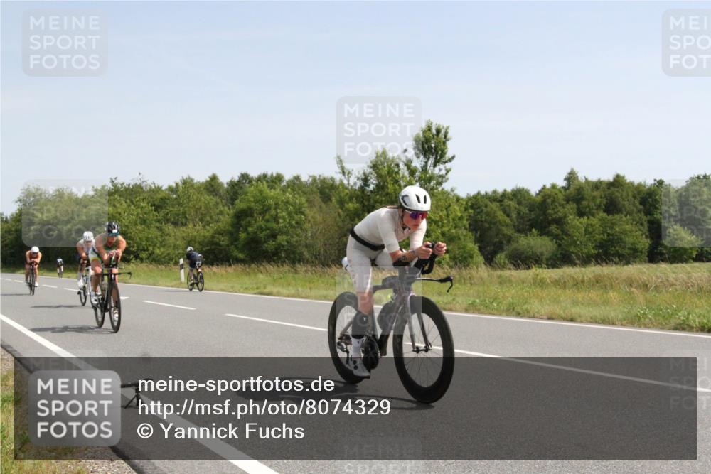 22.06.2025 - Viking Triathlon Yannick Fuchs http://msf.ph/oto/8074329 22.06.2025 11:21:17 Radfahren 19, 146, 162, 170, 201, 377, 382, 388, 395, 407, 481, 507 meine-sportfotos.de