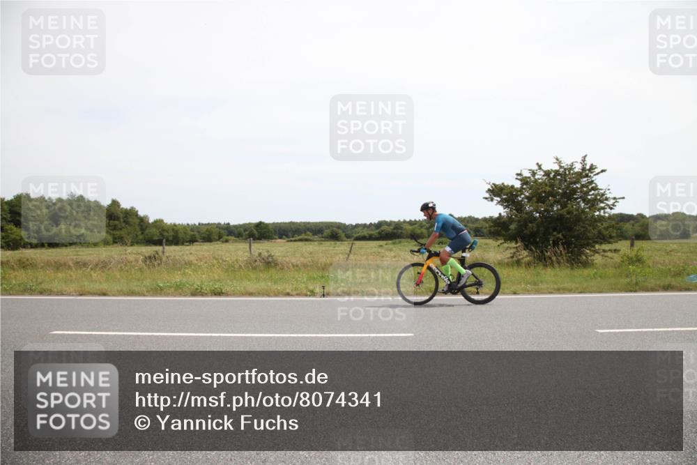 22.06.2025 - Viking Triathlon Yannick Fuchs http://msf.ph/oto/8074341 22.06.2025 13:02:45 Radfahren 23, 433 meine-sportfotos.de