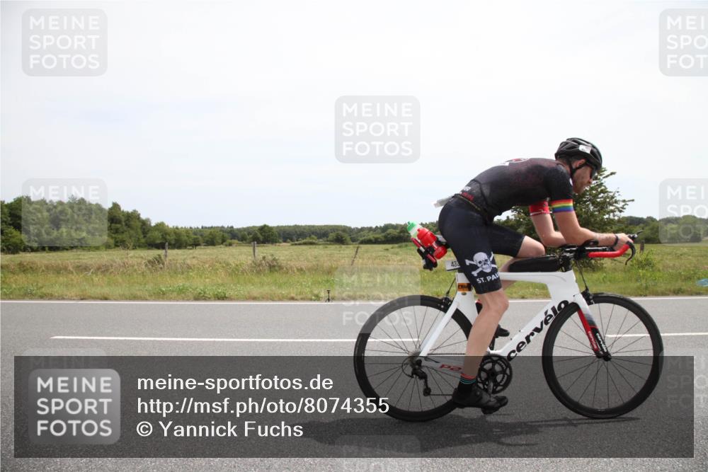 22.06.2025 - Viking Triathlon Yannick Fuchs http://msf.ph/oto/8074355 22.06.2025 13:02:47 Radfahren 23, 433 meine-sportfotos.de