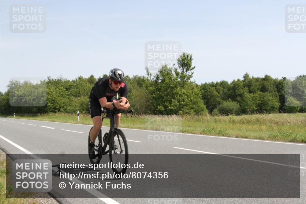22.06.2025 - Viking Triathlon Yannick Fuchs http://msf.ph/oto/8074356 22.06.2025 11:22:00 Radfahren 1, 80, 304 meine-sportfotos.de