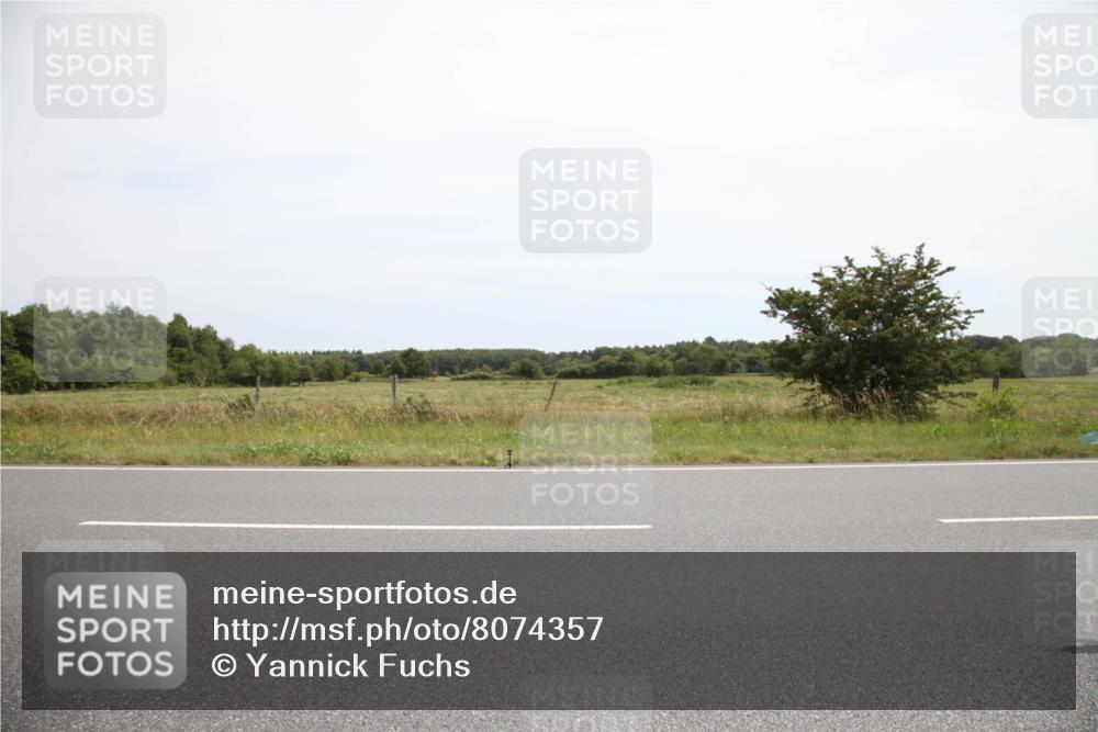 22.06.2025 - Viking Triathlon Yannick Fuchs http://msf.ph/oto/8074357 22.06.2025 13:02:47 Radfahren 23, 433 meine-sportfotos.de