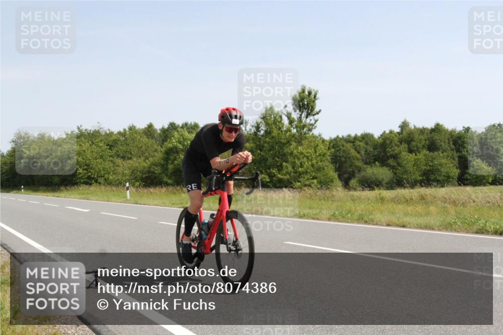 22.06.2025 - Viking Triathlon Yannick Fuchs http://msf.ph/oto/8074386 22.06.2025 11:22:42 Radfahren 2, 209, 428, 430, 506, 542, 610 meine-sportfotos.de
