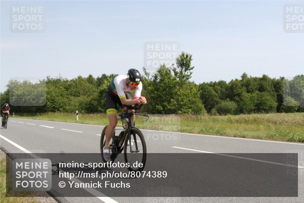 22.06.2025 - Viking Triathlon Yannick Fuchs http://msf.ph/oto/8074389 22.06.2025 11:22:46 Radfahren 2, 40, 209, 312, 316, 430, 506, 542, 610 meine-sportfotos.de