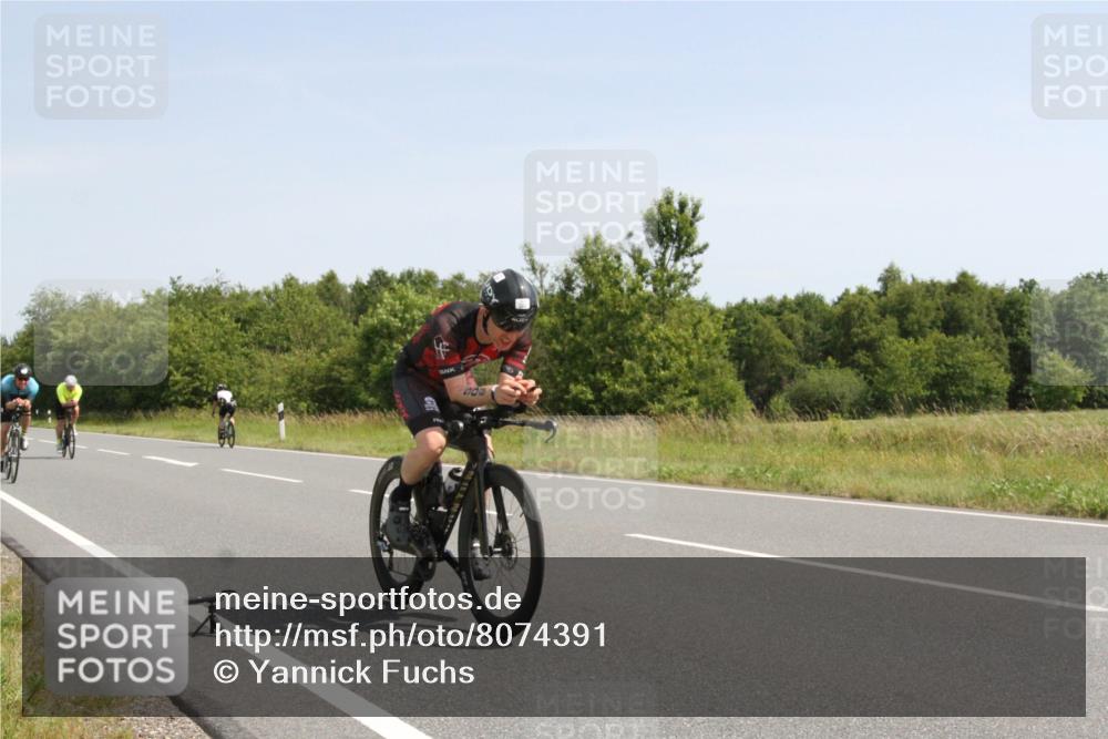 22.06.2025 - Viking Triathlon Yannick Fuchs http://msf.ph/oto/8074391 22.06.2025 11:22:47 Radfahren 2, 40, 134, 209, 312, 316, 506, 542, 610 meine-sportfotos.de