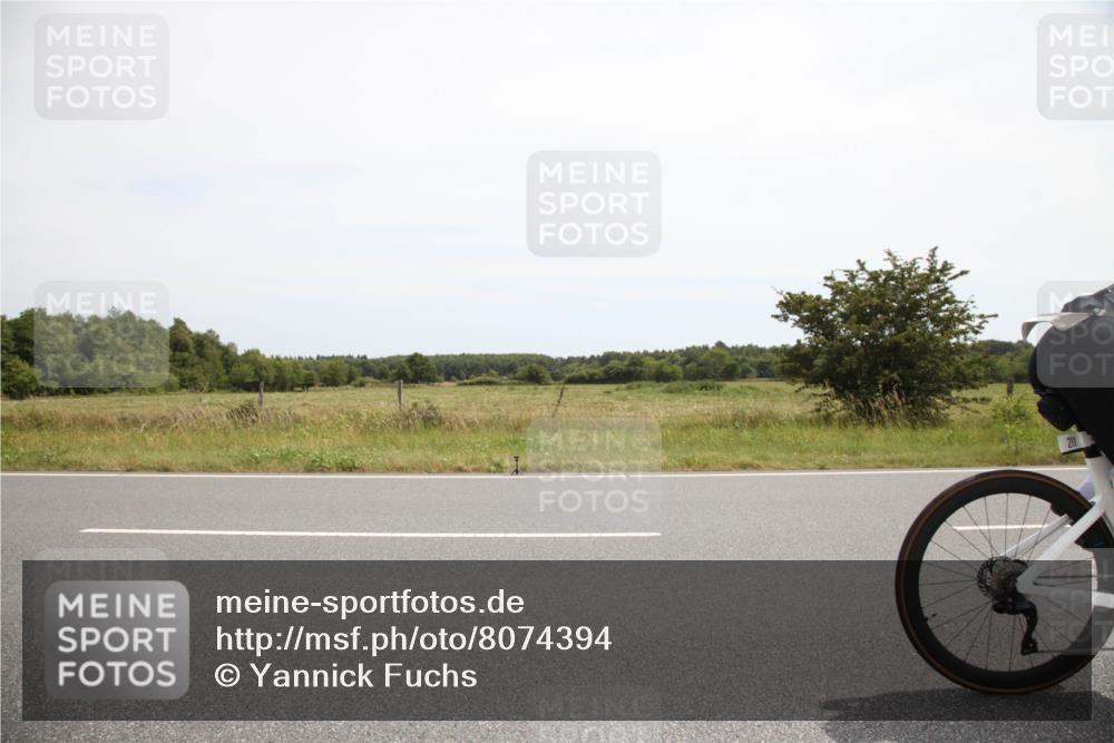 22.06.2025 - Viking Triathlon Yannick Fuchs http://msf.ph/oto/8074394 22.06.2025 13:03:32 Radfahren 211 meine-sportfotos.de