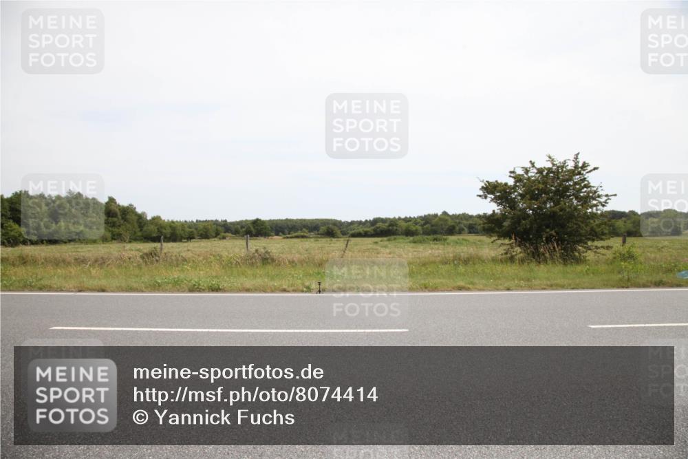 22.06.2025 - Viking Triathlon Yannick Fuchs http://msf.ph/oto/8074414 22.06.2025 13:03:40 Radfahren 44, 356, 530 meine-sportfotos.de