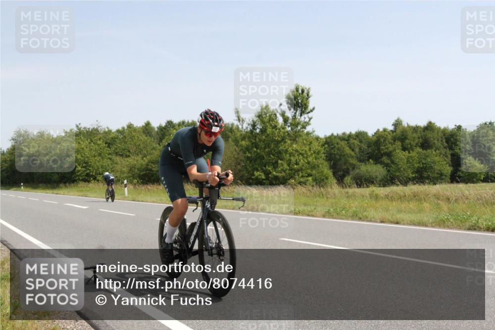 22.06.2025 - Viking Triathlon Yannick Fuchs http://msf.ph/oto/8074416 22.06.2025 11:23:05 Radfahren 20, 46, 81, 88, 232, 265, 532, 552 meine-sportfotos.de