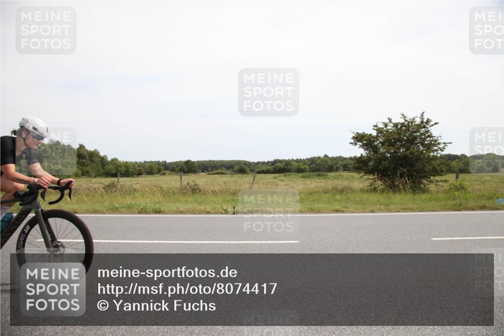 22.06.2025 - Viking Triathlon Yannick Fuchs http://msf.ph/oto/8074417 22.06.2025 13:03:41 Radfahren 44, 530 meine-sportfotos.de