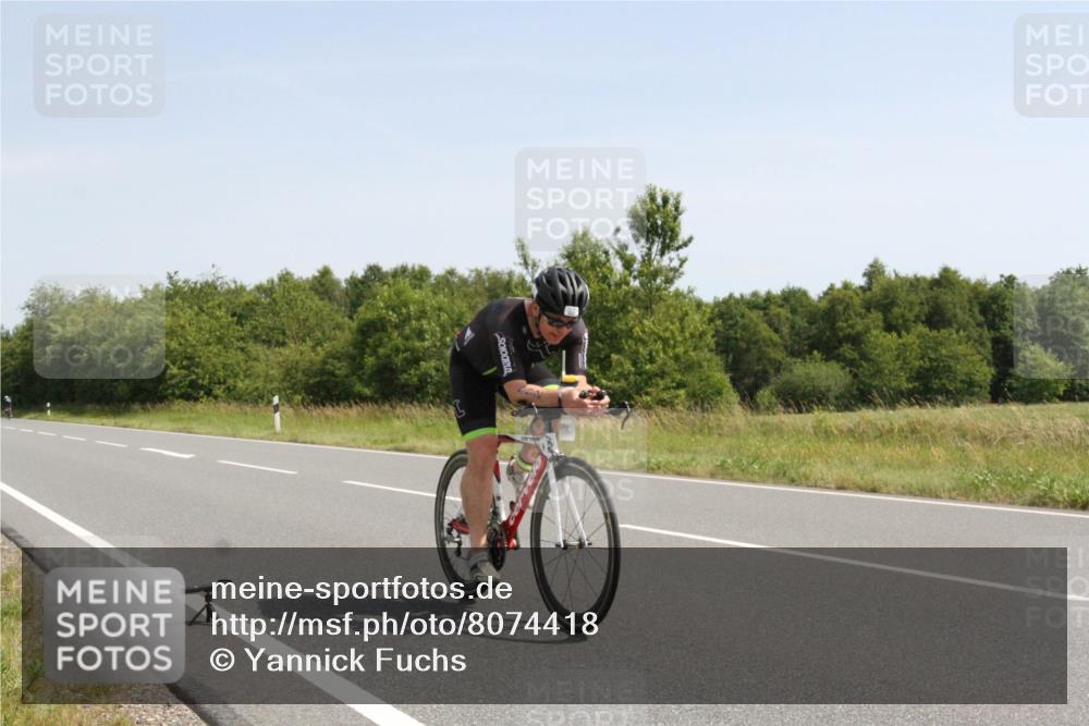 22.06.2025 - Viking Triathlon Yannick Fuchs http://msf.ph/oto/8074418 22.06.2025 11:23:10 Radfahren 20, 431, 495, 552 meine-sportfotos.de
