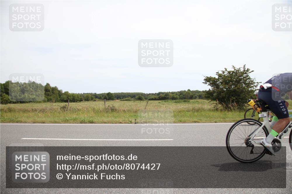 22.06.2025 - Viking Triathlon Yannick Fuchs http://msf.ph/oto/8074427 22.06.2025 13:03:47 Radfahren 130, 538 meine-sportfotos.de