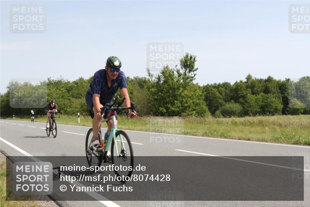 22.06.2025 - Viking Triathlon Yannick Fuchs http://msf.ph/oto/8074428 22.06.2025 11:23:22 Radfahren 157, 233, 332, 351, 449, 517, 536 meine-sportfotos.de