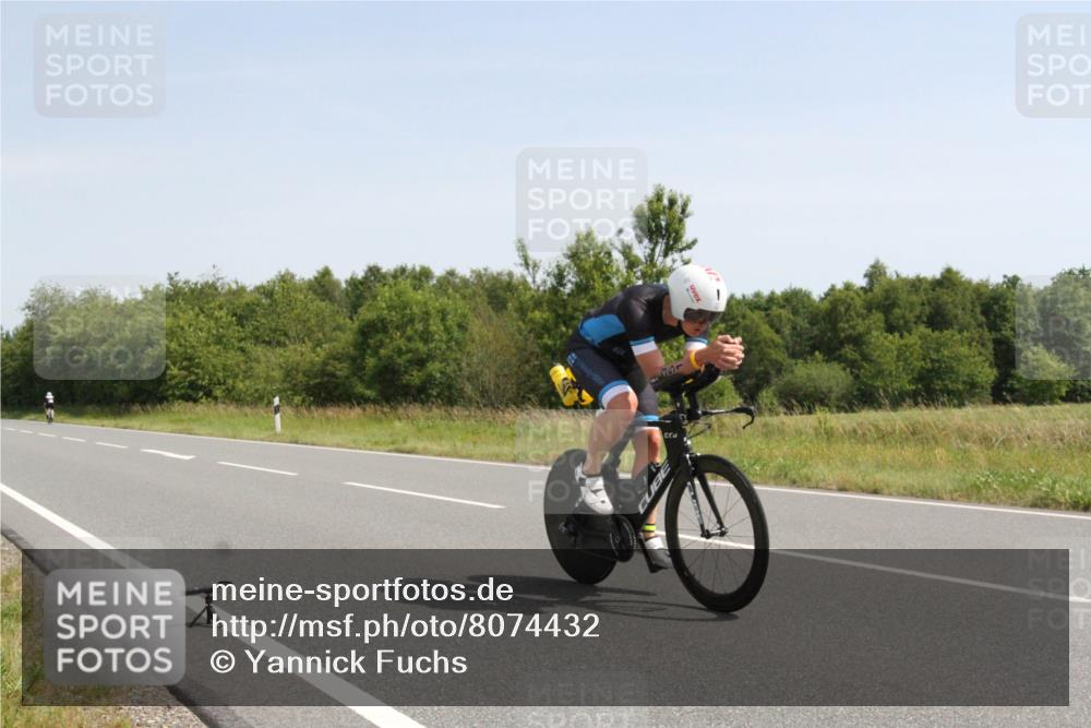 22.06.2025 - Viking Triathlon Yannick Fuchs http://msf.ph/oto/8074432 22.06.2025 11:23:24 Radfahren 157, 233, 332, 351, 449, 517, 536 meine-sportfotos.de
