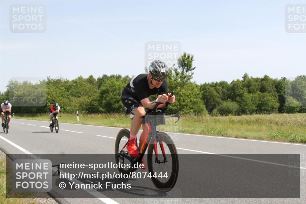 22.06.2025 - Viking Triathlon Yannick Fuchs http://msf.ph/oto/8074444 22.06.2025 11:23:39 Radfahren 34, 177, 179, 334, 365, 385, 398, 470, 484, 632, 642 meine-sportfotos.de