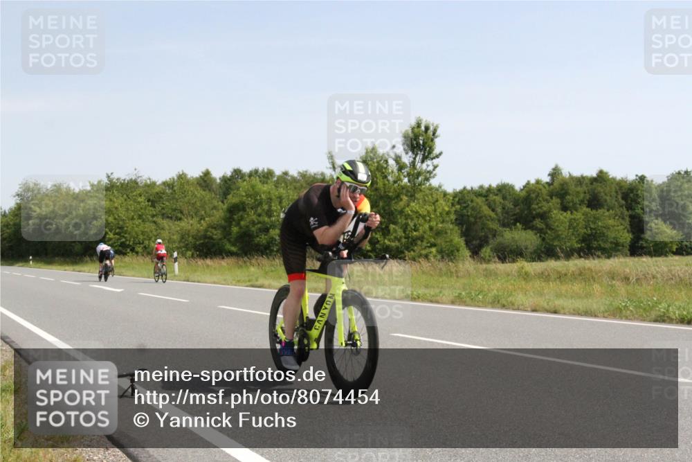 22.06.2025 - Viking Triathlon Yannick Fuchs http://msf.ph/oto/8074454 22.06.2025 11:23:44 Radfahren 21, 179, 334, 363, 385, 414, 642 meine-sportfotos.de