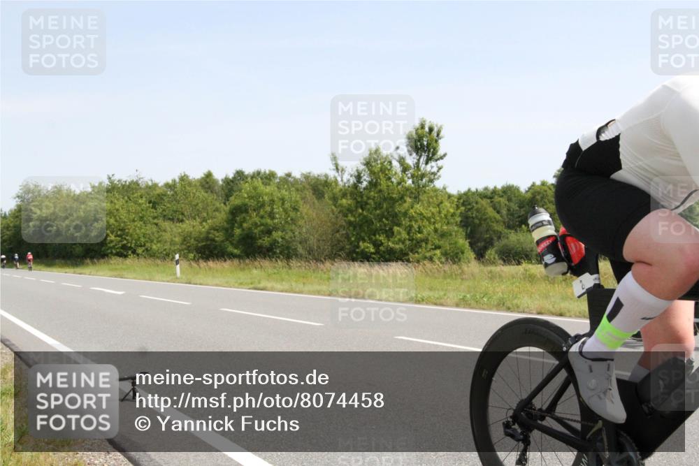 22.06.2025 - Viking Triathlon Yannick Fuchs http://msf.ph/oto/8074458 22.06.2025 11:23:48 Radfahren 6, 21, 45, 179, 363, 414 meine-sportfotos.de