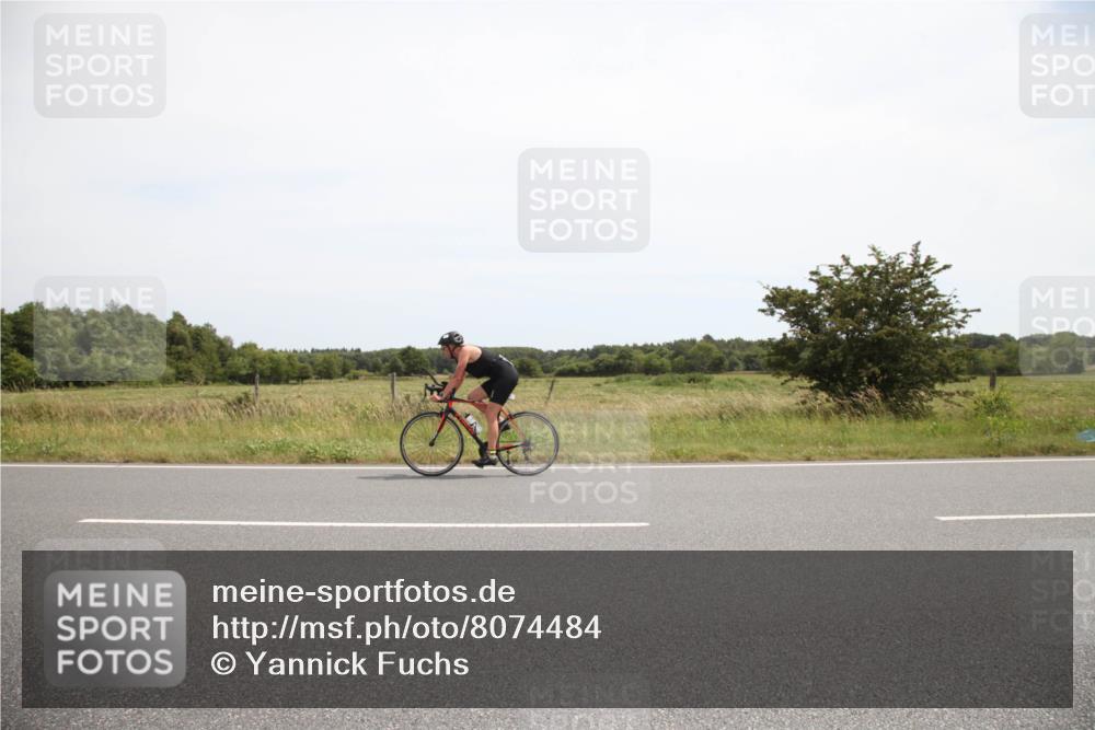 22.06.2025 - Viking Triathlon Yannick Fuchs http://msf.ph/oto/8074484 22.06.2025 13:04:39 Radfahren 267 meine-sportfotos.de