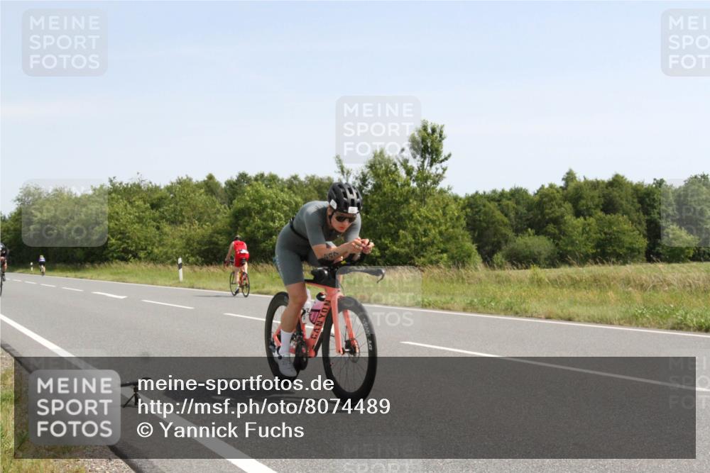22.06.2025 - Viking Triathlon Yannick Fuchs http://msf.ph/oto/8074489 22.06.2025 11:24:32 Radfahren 10, 122, 160, 178, 247, 319, 518, 526, 544, 617, 620 meine-sportfotos.de