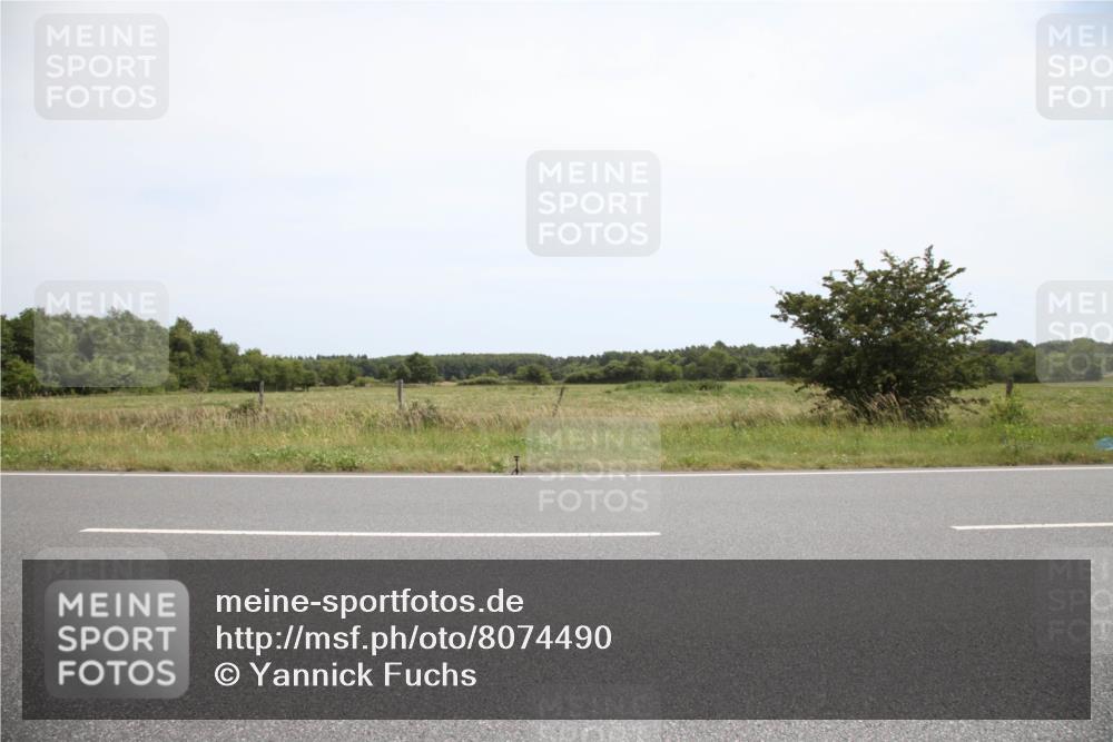 22.06.2025 - Viking Triathlon Yannick Fuchs http://msf.ph/oto/8074490 22.06.2025 13:04:51 Radfahren 450 meine-sportfotos.de