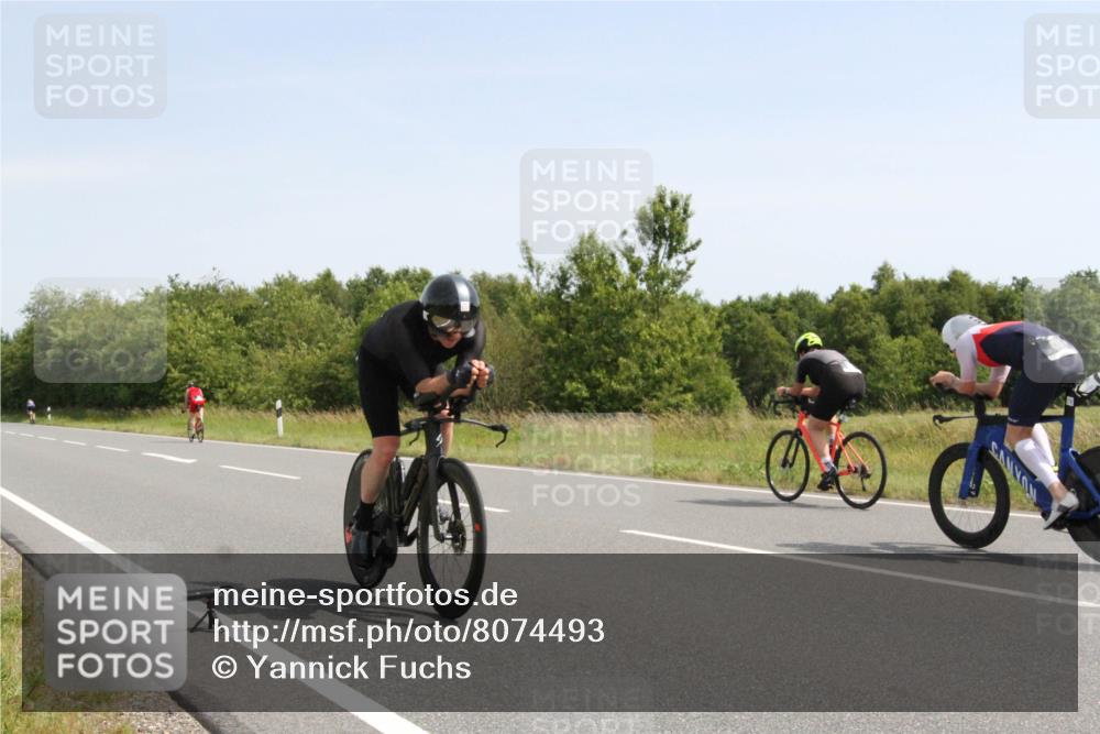 22.06.2025 - Viking Triathlon Yannick Fuchs http://msf.ph/oto/8074493 22.06.2025 11:24:34 Radfahren 10, 122, 178, 247, 319, 518, 526, 544, 617, 620 meine-sportfotos.de