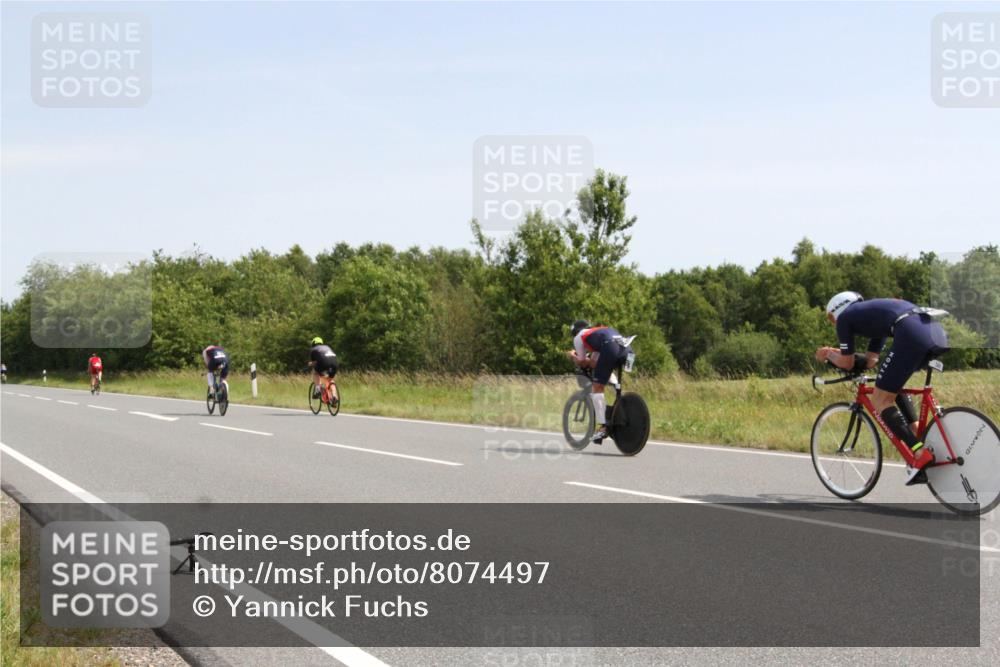 22.06.2025 - Viking Triathlon Yannick Fuchs http://msf.ph/oto/8074497 22.06.2025 11:24:35 Radfahren 10, 122, 178, 247, 319, 526, 544, 617, 620 meine-sportfotos.de