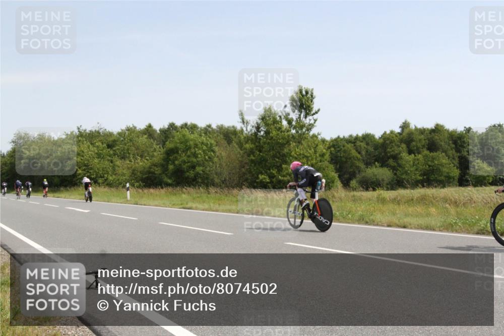 22.06.2025 - Viking Triathlon Yannick Fuchs http://msf.ph/oto/8074502 22.06.2025 11:24:38 Radfahren 10, 526, 544, 617, 620 meine-sportfotos.de