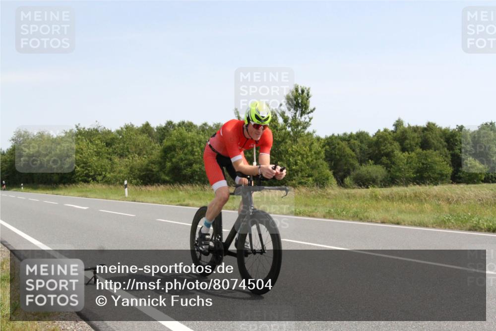 22.06.2025 - Viking Triathlon Yannick Fuchs http://msf.ph/oto/8074504 22.06.2025 11:24:46 Radfahren 107, 204 meine-sportfotos.de