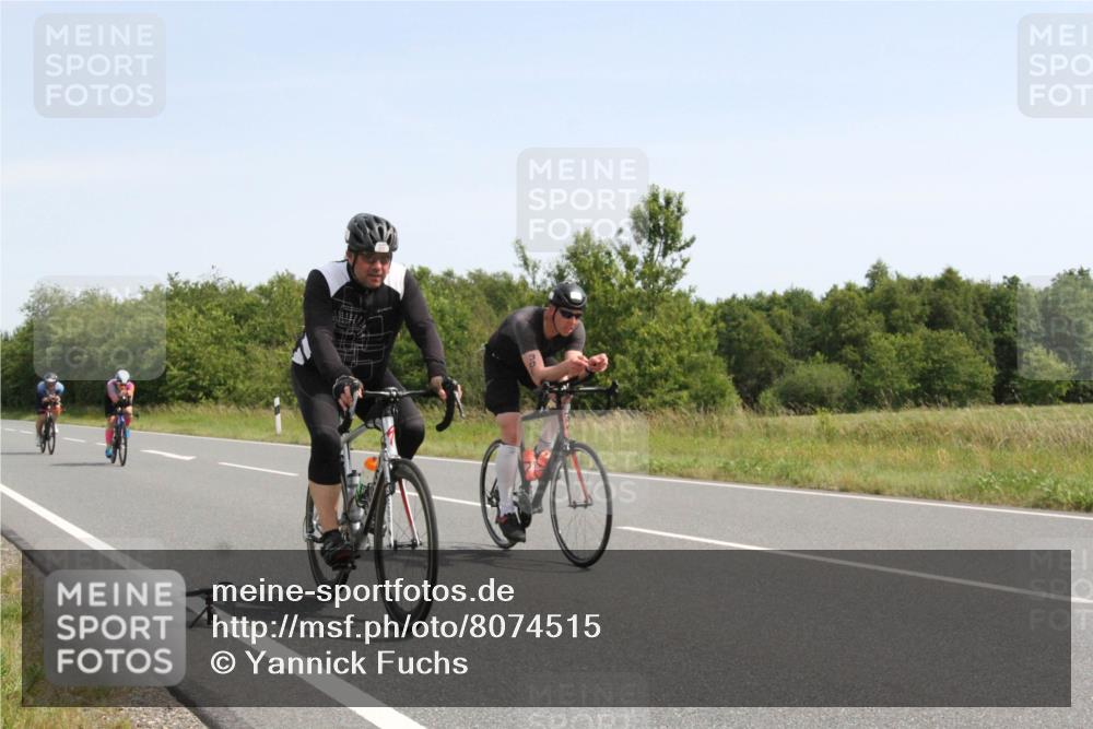 22.06.2025 - Viking Triathlon Yannick Fuchs http://msf.ph/oto/8074515 22.06.2025 11:25:03 Radfahren 77, 85, 114, 215, 306, 548, 626 meine-sportfotos.de