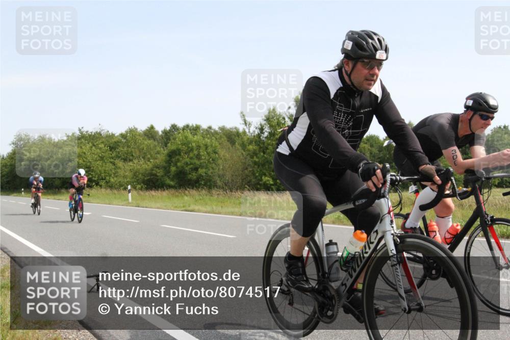 22.06.2025 - Viking Triathlon Yannick Fuchs http://msf.ph/oto/8074517 22.06.2025 11:25:03 Radfahren 77, 85, 114, 215, 306, 548, 626 meine-sportfotos.de