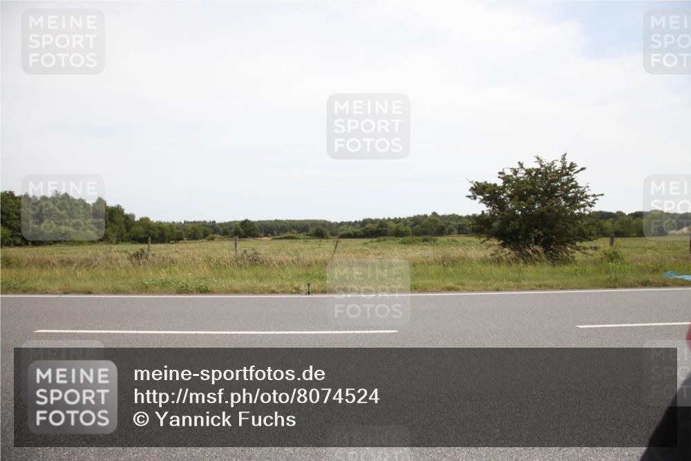 22.06.2025 - Viking Triathlon Yannick Fuchs http://msf.ph/oto/8074524 22.06.2025 13:07:32 Radfahren  meine-sportfotos.de