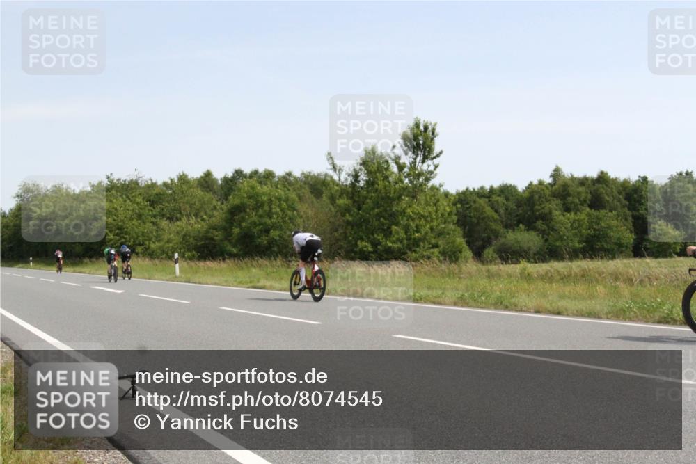 22.06.2025 - Viking Triathlon Yannick Fuchs http://msf.ph/oto/8074545 22.06.2025 11:25:35 Radfahren 9, 195, 198, 384, 390, 401, 500, 534 meine-sportfotos.de