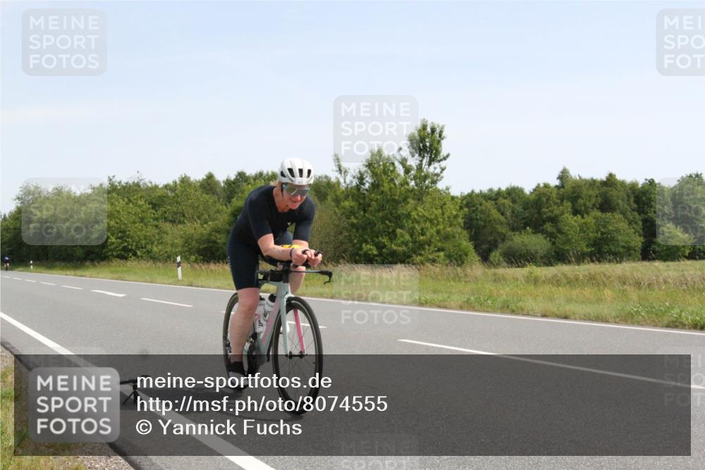 22.06.2025 - Viking Triathlon Yannick Fuchs http://msf.ph/oto/8074555 22.06.2025 11:25:54 Radfahren 295, 325, 344, 475, 499 meine-sportfotos.de