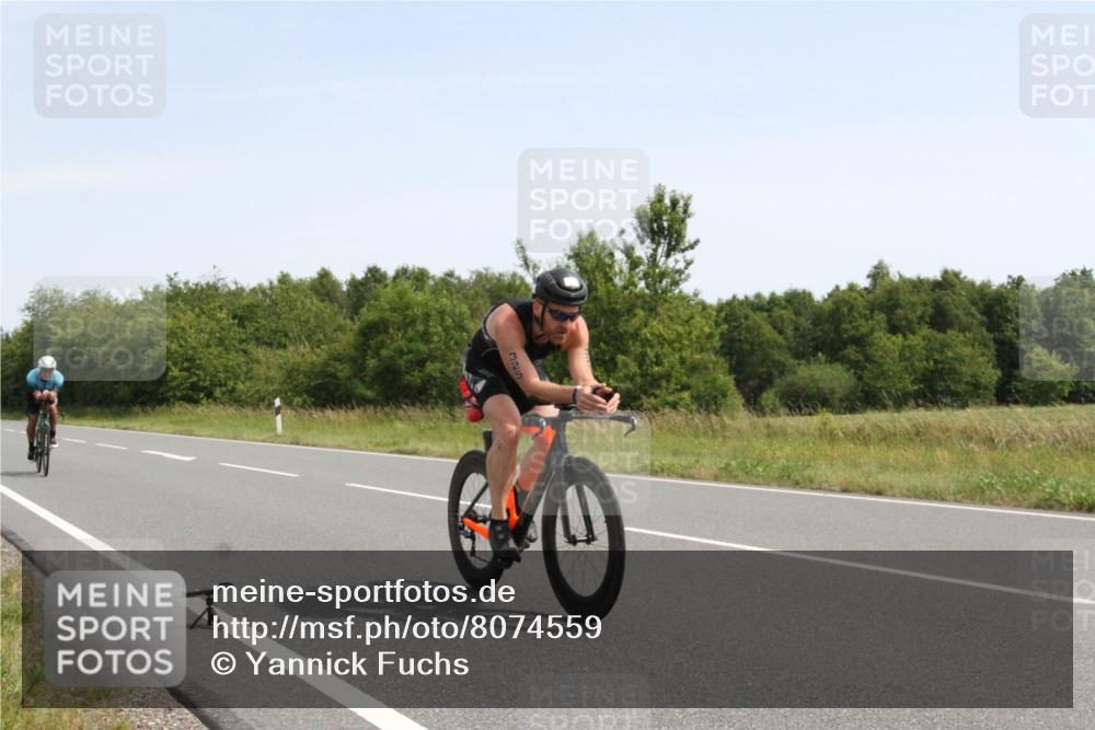 22.06.2025 - Viking Triathlon Yannick Fuchs http://msf.ph/oto/8074559 22.06.2025 11:26:00 Radfahren 117, 325, 344, 451, 499 meine-sportfotos.de