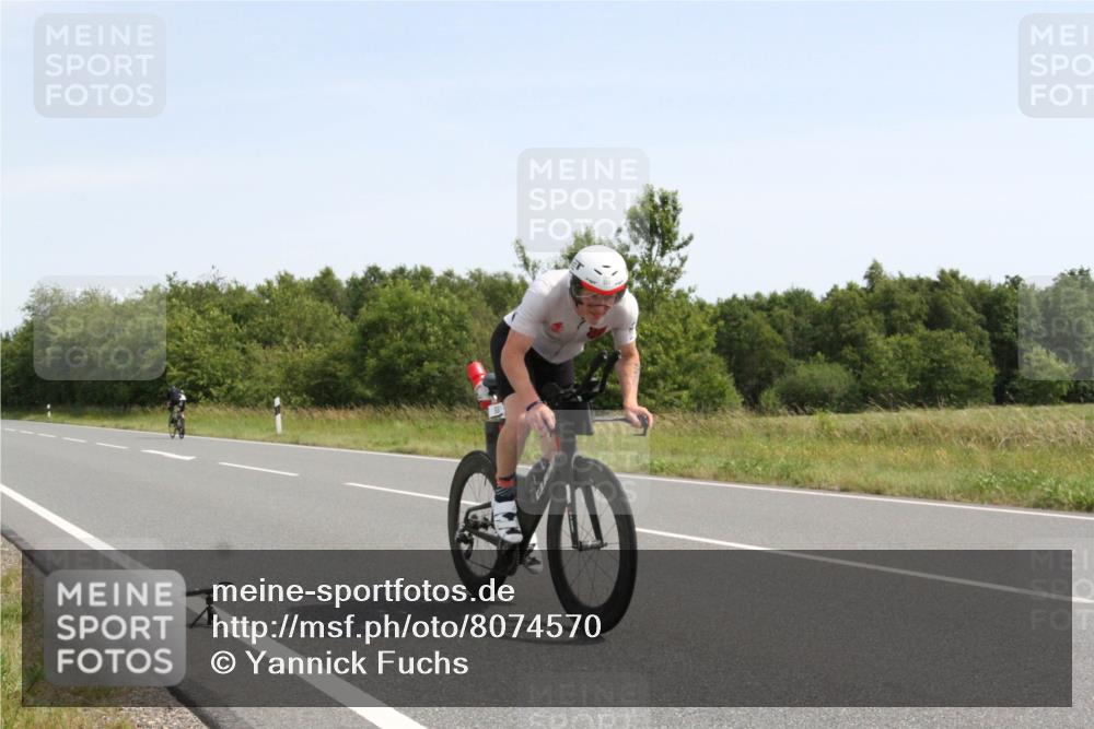 22.06.2025 - Viking Triathlon Yannick Fuchs http://msf.ph/oto/8074570 22.06.2025 11:26:14 Radfahren 15, 234, 272, 298, 556 meine-sportfotos.de