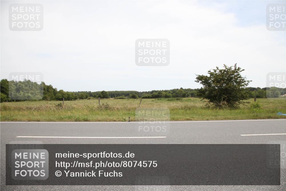 22.06.2025 - Viking Triathlon Yannick Fuchs http://msf.ph/oto/8074575 22.06.2025 13:08:29 Radfahren  meine-sportfotos.de