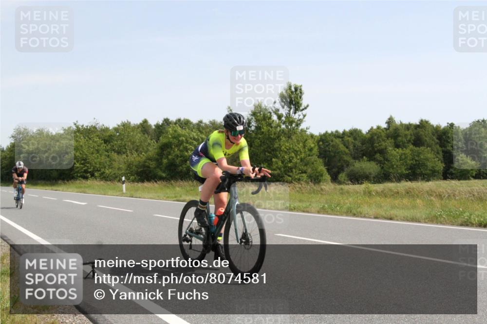 22.06.2025 - Viking Triathlon Yannick Fuchs http://msf.ph/oto/8074581 22.06.2025 11:26:31 Radfahren 61, 236, 659 meine-sportfotos.de