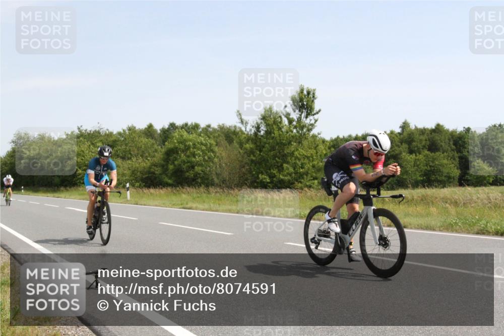 22.06.2025 - Viking Triathlon Yannick Fuchs http://msf.ph/oto/8074591 22.06.2025 11:26:50 Radfahren 59, 163, 176, 357, 386, 415, 485 meine-sportfotos.de