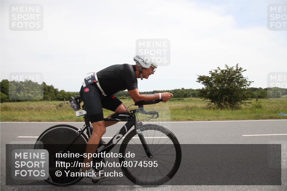 22.06.2025 - Viking Triathlon Yannick Fuchs http://msf.ph/oto/8074595 22.06.2025 13:08:58 Radfahren 65, 283, 606 meine-sportfotos.de