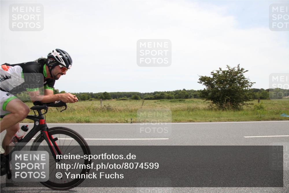 22.06.2025 - Viking Triathlon Yannick Fuchs http://msf.ph/oto/8074599 22.06.2025 13:09:00 Radfahren 65, 283, 606 meine-sportfotos.de
