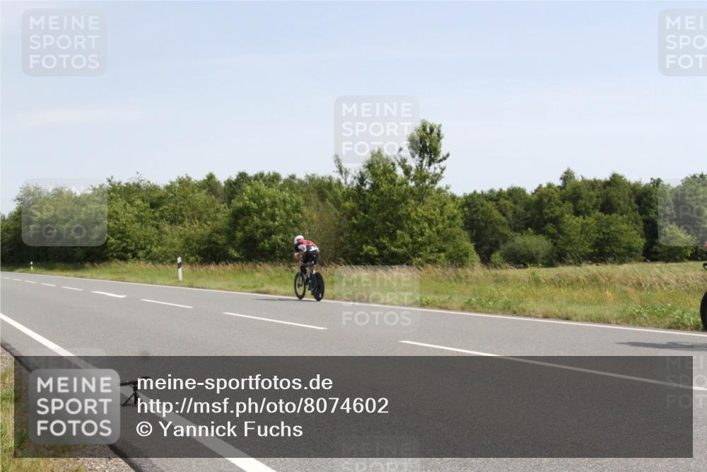22.06.2025 - Viking Triathlon Yannick Fuchs http://msf.ph/oto/8074602 22.06.2025 11:27:05 Radfahren 145, 167, 368 meine-sportfotos.de