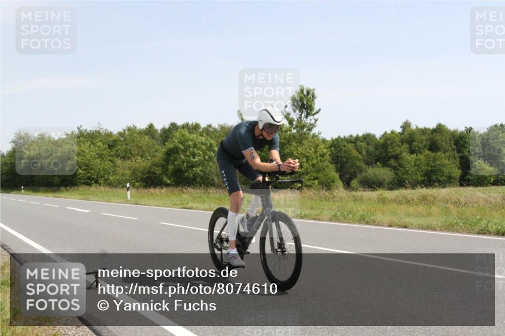 22.06.2025 - Viking Triathlon Yannick Fuchs http://msf.ph/oto/8074610 22.06.2025 11:27:18 Radfahren 253, 437, 529, 652 meine-sportfotos.de