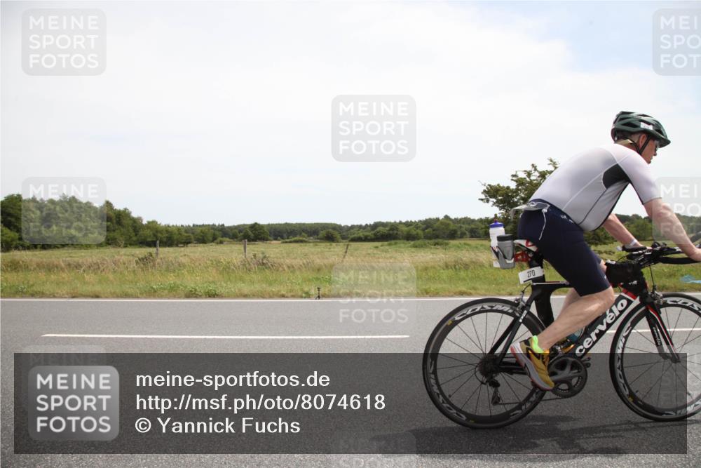 22.06.2025 - Viking Triathlon Yannick Fuchs http://msf.ph/oto/8074618 22.06.2025 13:09:10 Radfahren 270 meine-sportfotos.de