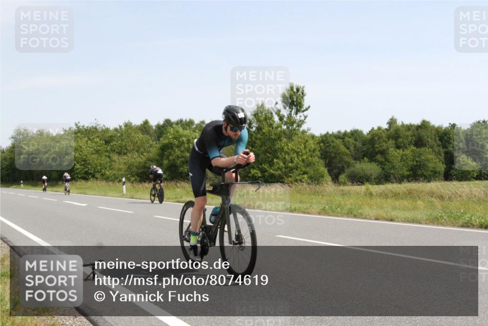 22.06.2025 - Viking Triathlon Yannick Fuchs http://msf.ph/oto/8074619 22.06.2025 11:27:29 Radfahren 57, 172, 258, 289, 359, 367, 420 meine-sportfotos.de
