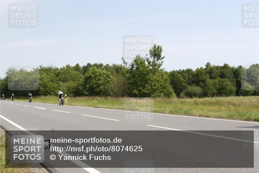 22.06.2025 - Viking Triathlon Yannick Fuchs http://msf.ph/oto/8074625 22.06.2025 11:27:33 Radfahren 57, 258, 359 meine-sportfotos.de