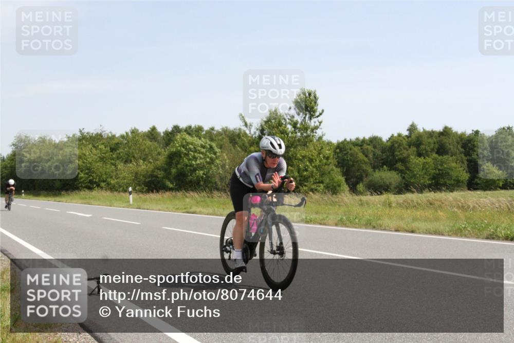 22.06.2025 - Viking Triathlon Yannick Fuchs http://msf.ph/oto/8074644 22.06.2025 11:28:09 Radfahren 86, 266, 337, 433, 454, 459, 639 meine-sportfotos.de